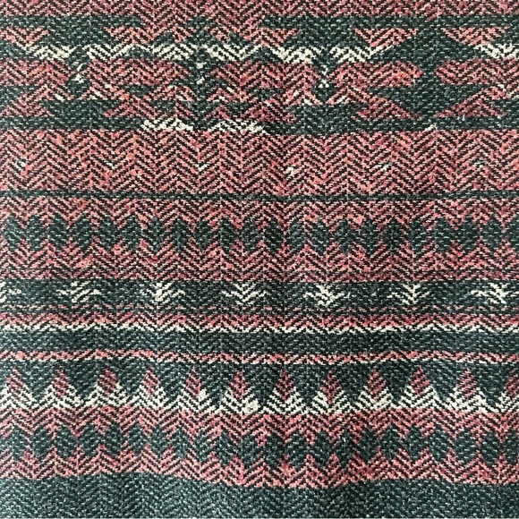 Cloud Chaser Sherpa Lined Aztec Print Sleeveless Long Line Open Front Vest - Picture 6 of 9